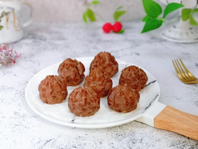 巧克力奶油泡芙