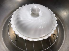 放入锅中中火蒸5分钟左右