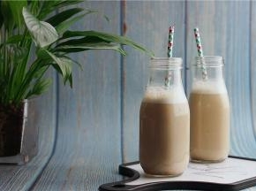 如图这样子一款红豆藜麦浆就完成啦。