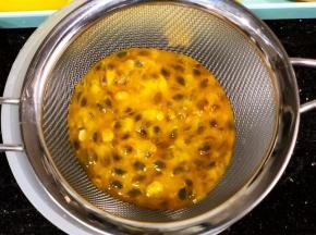 百香果过滤取汁