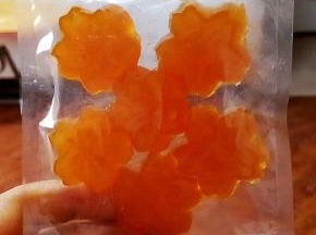 脱模后立马密封保存!