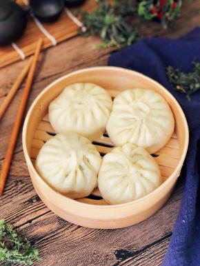 出锅喽，配上准备好陈醋和蒜瓣吧。