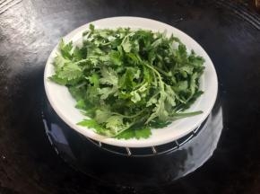 放入锅中蒸 半小时