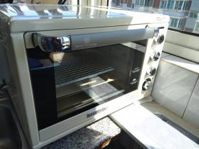 烤箱170度提前预热十分钟。