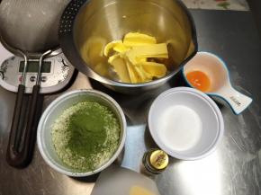 准备好全部食材。