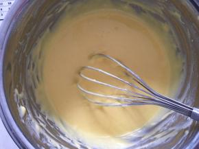 搅拌好的面糊无颗粒，顺滑