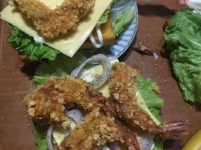 加入淡奶油的吐司更加柔软，美味，切片，夹馅随意搭配。想怎么吃味道都很棒。