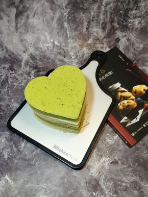 双色戚风蛋糕成品图