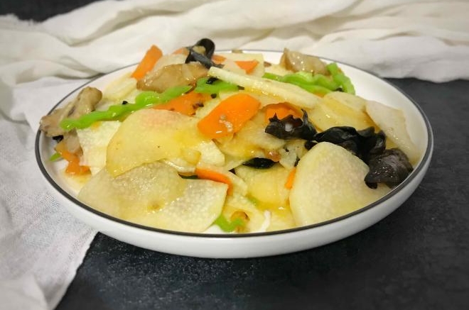 春季清炒山药萝卜