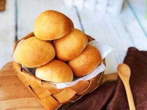 烤到表面金黄色即可出炉。