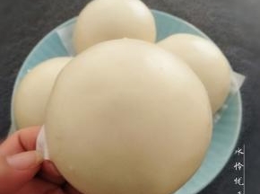 奶香馒头成品图