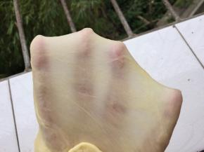 直到揉出手套膜即可