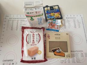 黄油软化，材料备齐。
