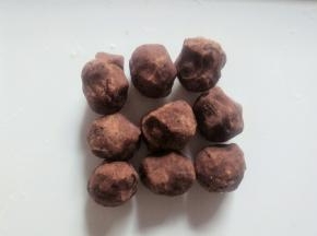 把豆沙均分成9个
