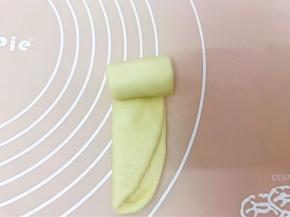 再从上往下卷起