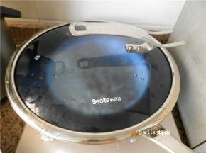 锅烧沸水，置锅大火蒸7分钟。