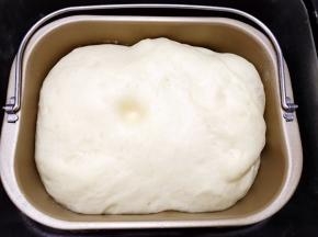 1发至2到2.5倍大
用手指戳不会回缩塌陷即可