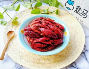 拍照的过程中不停的咽口水。