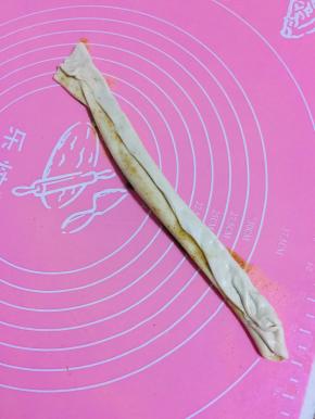 像折扇子一样，再折起来。