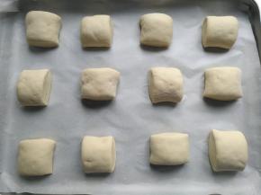 放入蒸箱醒发20分钟