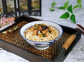 拌均匀即可食用。