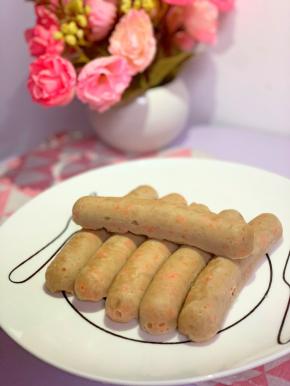 给宝宝吃健康的自制香肠，大家做起来吧！