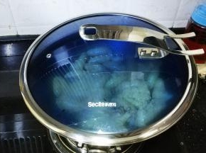 盖上盖子小火煎5分钟