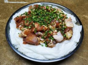 撒上葱花（不爱的可不放）