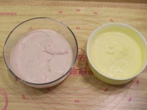 同样的做法做好覆盆子慕斯液。