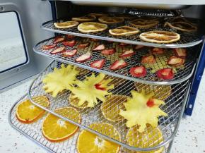 时间到干果机会自动停止加热。