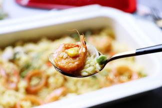 色彩鲜艳用料多多，光看图是不是就垂涎欲滴呀！