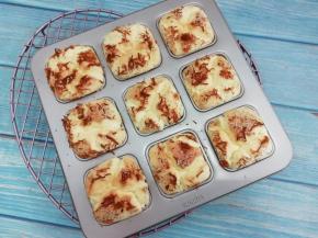 出炉后震几下，倒扣晾凉后脱模