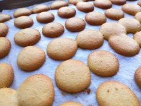 9.	出炉晾凉然后密封保存，防止受潮。