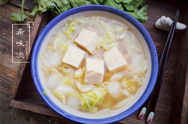 白菜炖冻豆腐