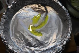 淋上少许亚麻籽油。