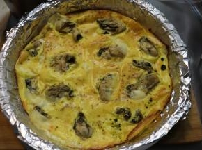 烤制完成后直接取出烤盘。