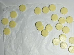 依次刻好