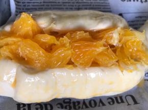 把切口塞满果肉