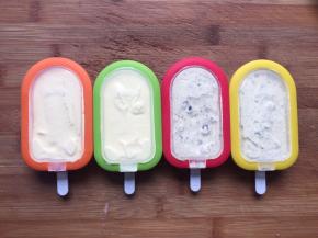 倒入模具中，两种口味