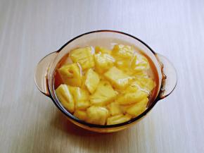 再加入纯净水或者凉白开都可以。