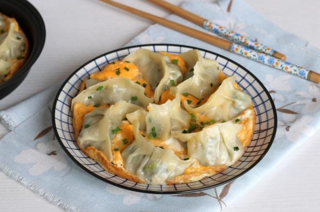 抱蛋煎饺
