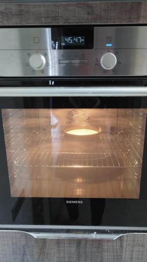 烤箱上下火170度，大概45分钟!