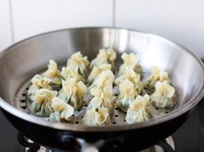 上锅蒸5分钟即可。