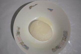 揉成光滑面团加入玉米油