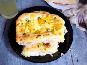 取出装盘，配上一杯鲜橙汁，美美哒