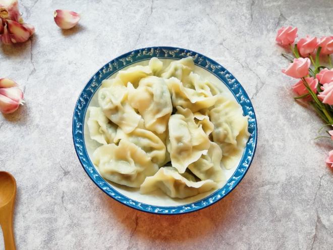 茼蒿大肉馅饺子