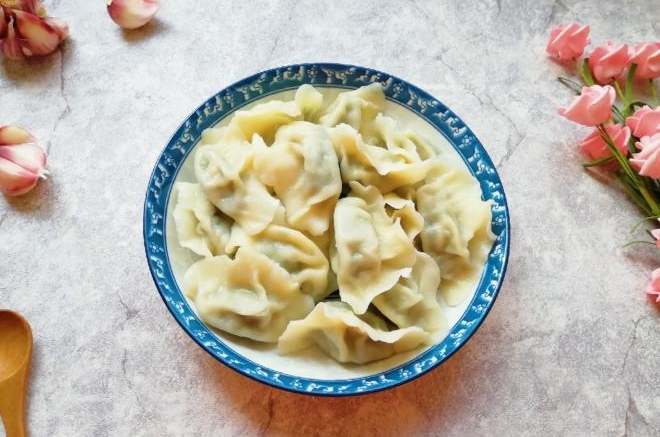 茼蒿大肉馅饺子