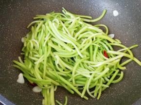 关火出锅。