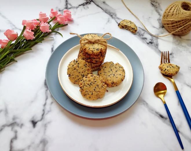 麦片芝麻核桃酥