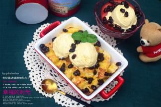 太妃酱冰淇淋面包布丁